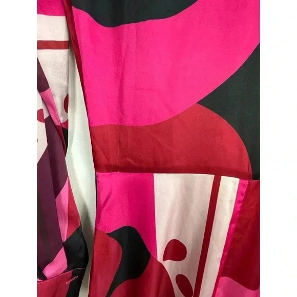 Fashion Nova NOVA LUXE Pink/Black Maxi Dress Size XS. Sexy Long Sleeve Vneck - Picture 8 of 11